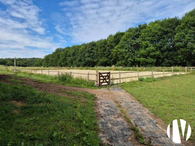 10372 Prachtig landgoed met karakter op 70 hectare